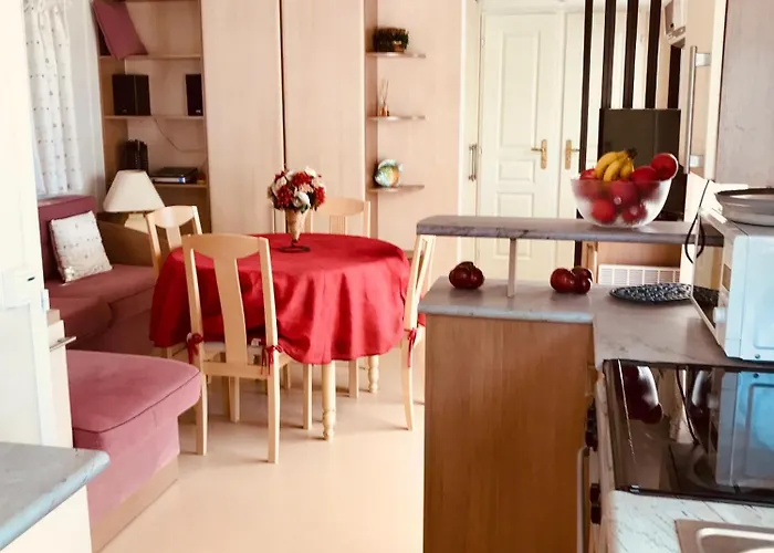 Mobil De Pampelonne Sur Un Tres Bel Emplacement Surplombant La Baie De Pampelonne Parque de Campismo *